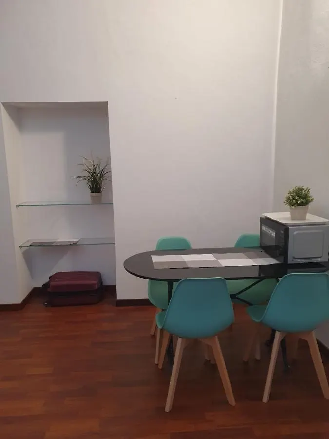 Allianz Mico Arena Suite City Centre All Comforts - With Free Parking Garage - Con Parcheggio Incluso - Metro Verde Greenline Moscova Milán 0*,  Italia